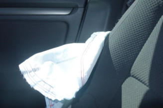 Etrier avant droit (freinage) VOLKSWAGEN GOLF 5