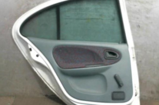 Porte arriere gauche RENAULT MEGANE 1