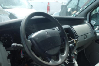 Leve vitre mecanique avant droit RENAULT TRAFIC 2