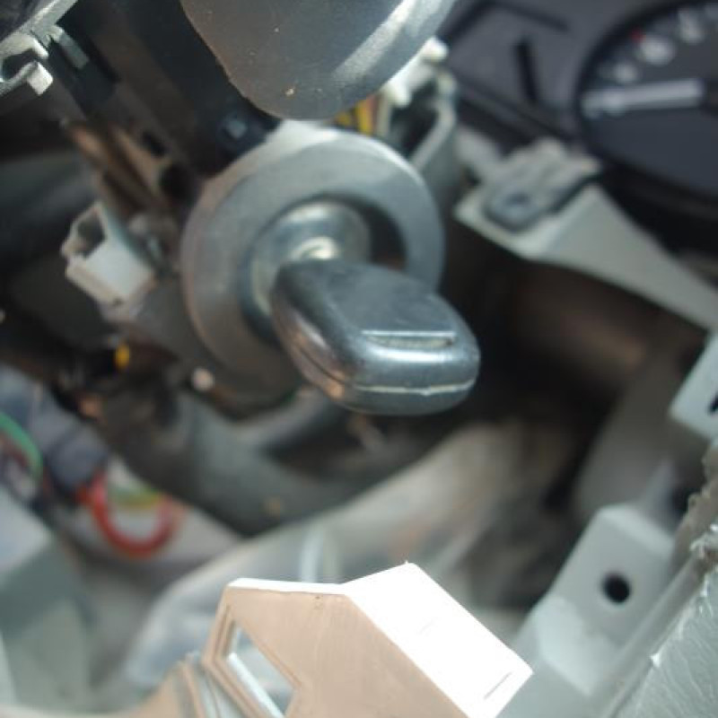 Leve vitre mecanique avant droit RENAULT TRAFIC 2 Photo n°7
