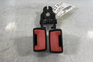 Attache ceinture arriere droit FORD MONDEO 2 Photo n°1