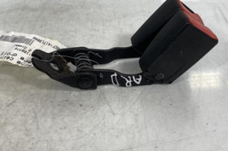 Attache ceinture arriere droit FORD MONDEO 2