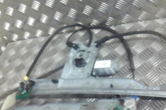 Leve vitre electrique avant gauche RENAULT CLIO 3