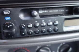 Leve vitre mecanique avant droit RENAULT CLIO 2