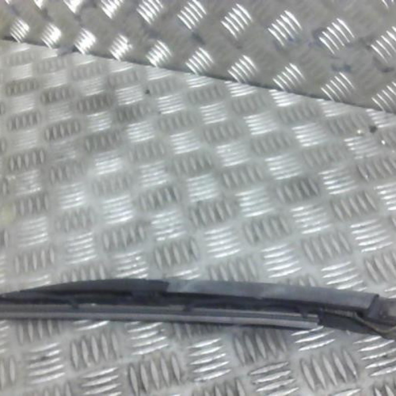Bras essuie glace arriere TOYOTA COROLLA VERSO 2 Photo n°2