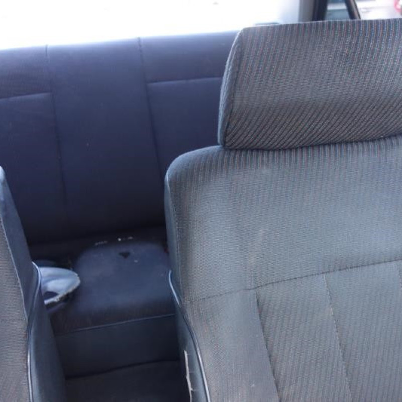 Malle/Hayon arriere PEUGEOT 405 Photo n°8