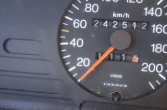 Ceinture arriere gauche PEUGEOT 405