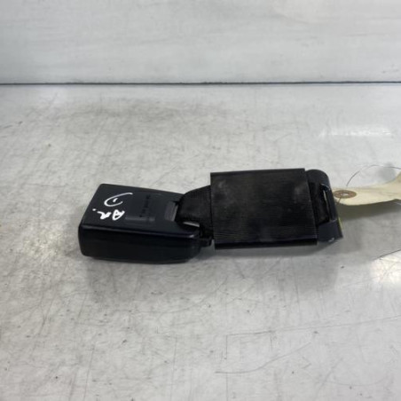 Attache ceinture arriere droit CITROEN XANTIA
