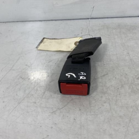 Attache ceinture arriere gauche CITROEN XANTIA Photo n°1