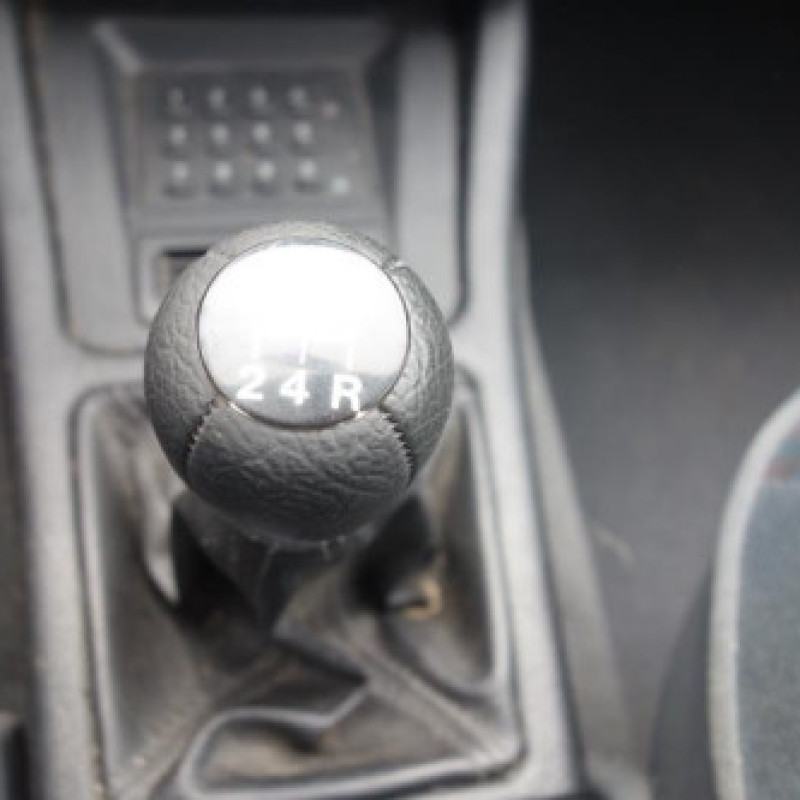 Verin de coffre CITROEN XANTIA Photo n°8