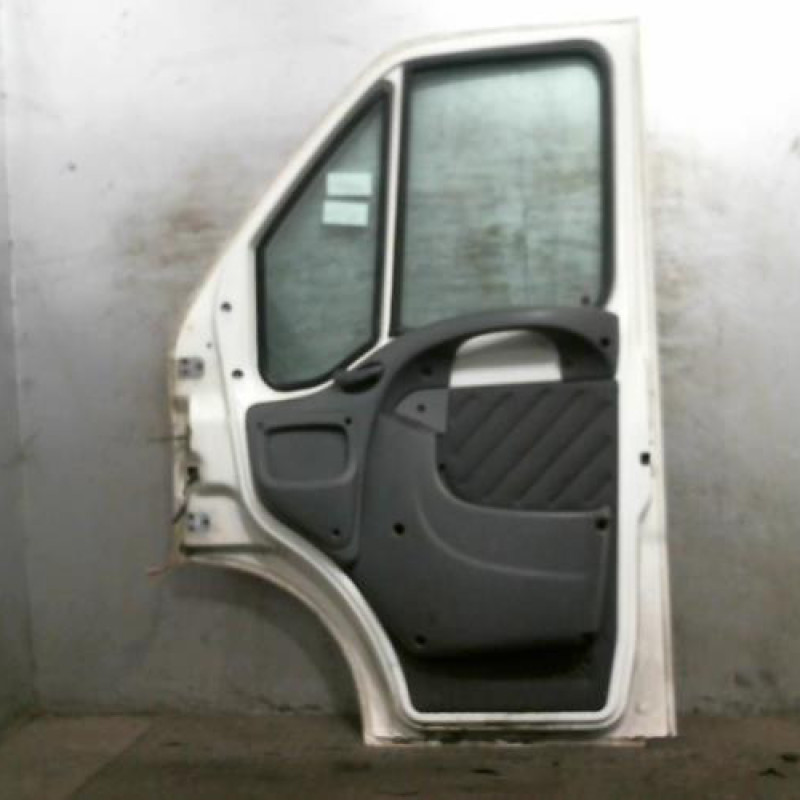 Porte avant droit CITROEN JUMPER 2 Photo n°1