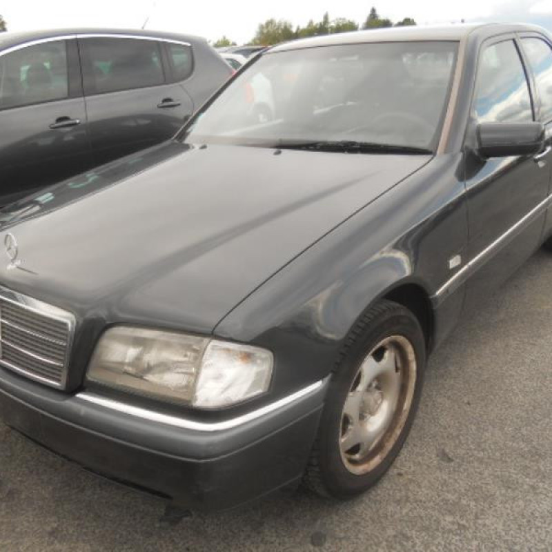 Trappe d'essence MERCEDES CLASSE C Photo n°4