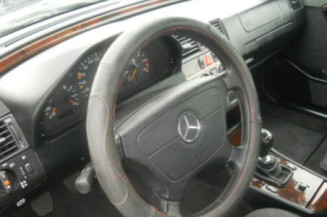 Trappe d'essence MERCEDES CLASSE C