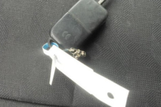 Attache ceinture arriere droit MERCEDES CLASSE C