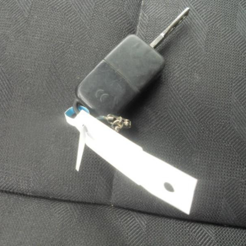 Attache ceinture arriere droit MERCEDES CLASSE C Photo n°10