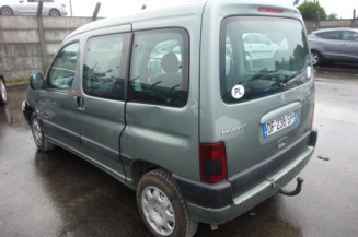 Attache ceinture arriere gauche PEUGEOT PARTNER 1