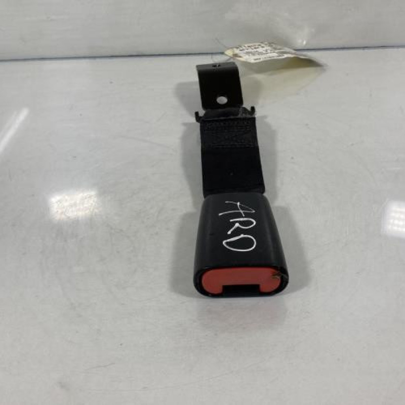 Attache ceinture arriere droit LANCIA YPSILON 4 Photo n°1