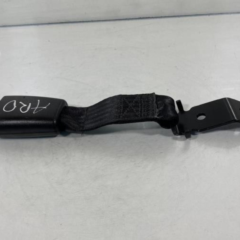 Attache ceinture arriere droit LANCIA YPSILON 4 Photo n°2