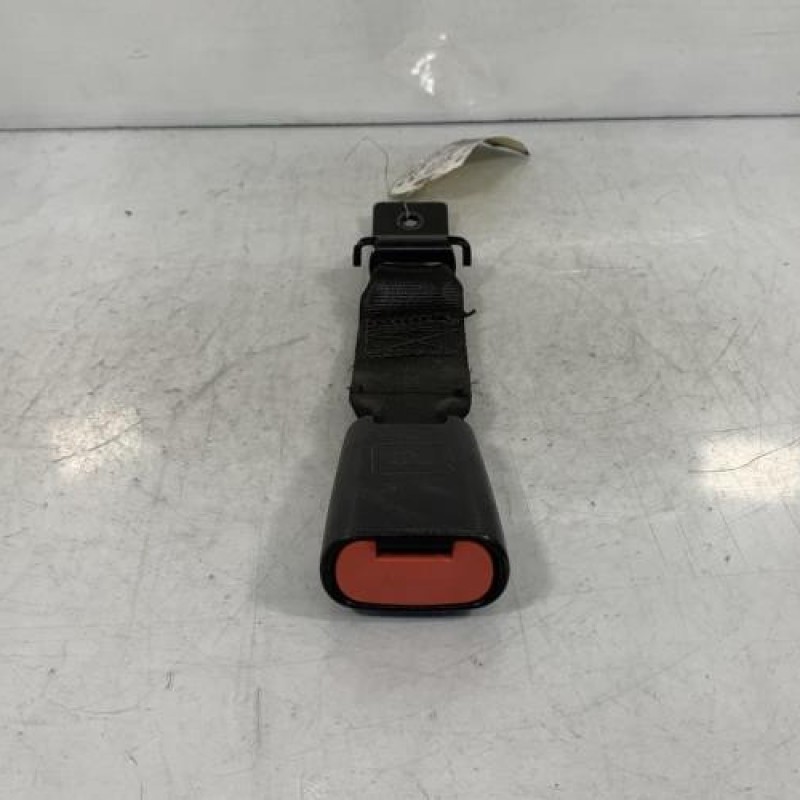 Attache ceinture arriere gauche LANCIA YPSILON 4 Photo n°1