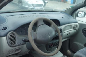 Porte arriere droit RENAULT SCENIC 1