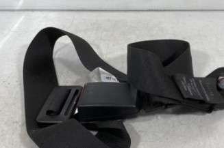 Attache ceinture arriere droit MERCEDES CLASSE C 202 Photo n°1