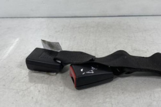 Attache ceinture arriere gauche MERCEDES CLASSE C 202