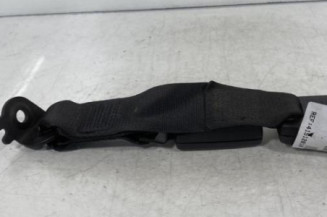 Attache ceinture arriere gauche MERCEDES CLASSE C 202