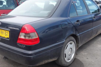 Serrure avant droit MERCEDES CLASSE C 202