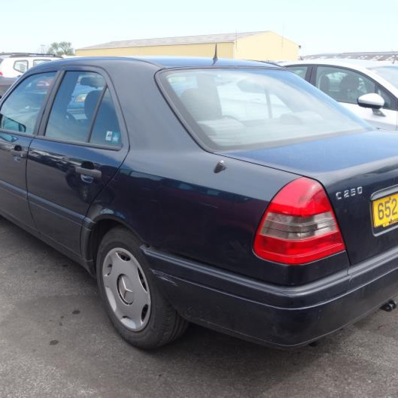 Serrure avant droit MERCEDES CLASSE C 202 Photo n°6