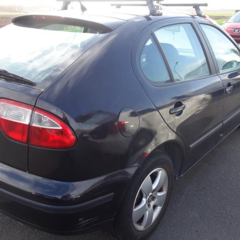 Malle/Hayon arriere SEAT LEON 1 Photo n°4