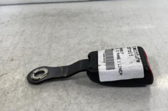 Attache ceinture arriere droit TOYOTA COROLLA VERSO 2