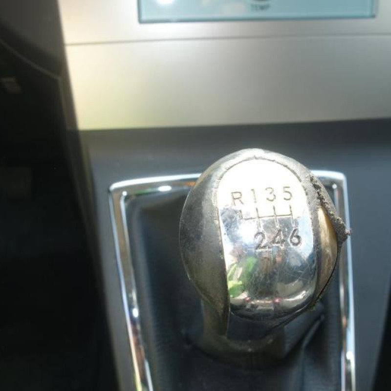 Ceinture arriere gauche TOYOTA COROLLA VERSO 2 Photo n°11