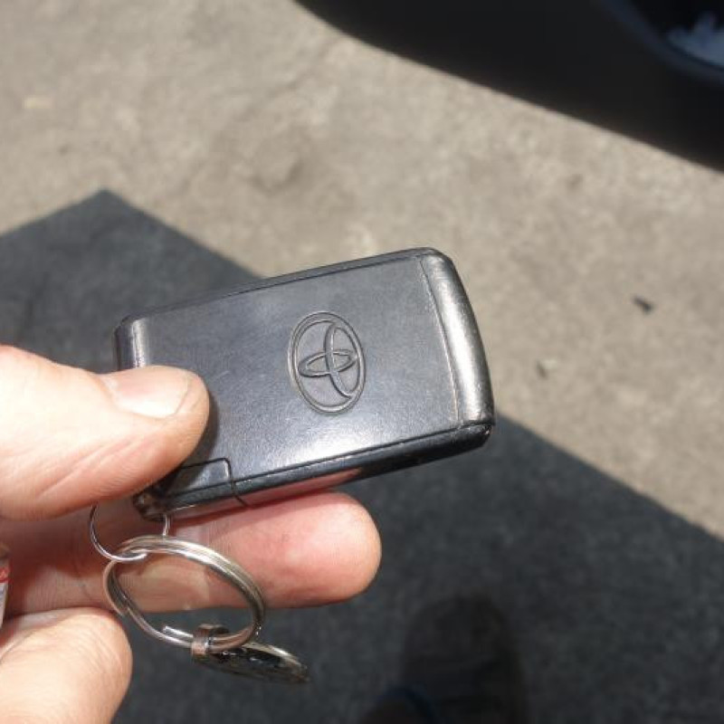 Ceinture arriere gauche TOYOTA COROLLA VERSO 2 Photo n°15
