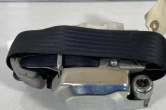Pretensionneur de ceinture avant droit TOYOTA COROLLA VERSO 2 Photo n°1