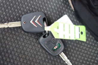 Custode arriere droit CITROEN XSARA PICASSO