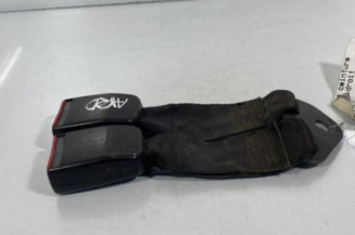 Attache ceinture arriere droit PEUGEOT 405