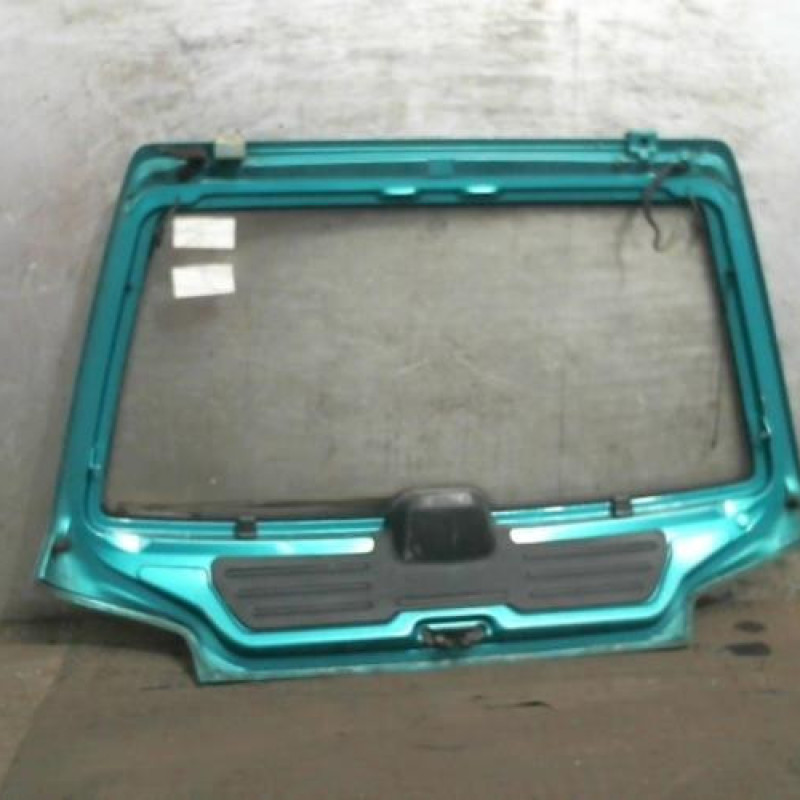 Malle/Hayon arriere PEUGEOT 106 Photo n°2