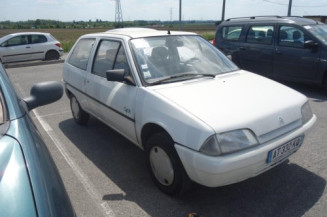 Leve vitre mecanique avant droit CITROEN AX