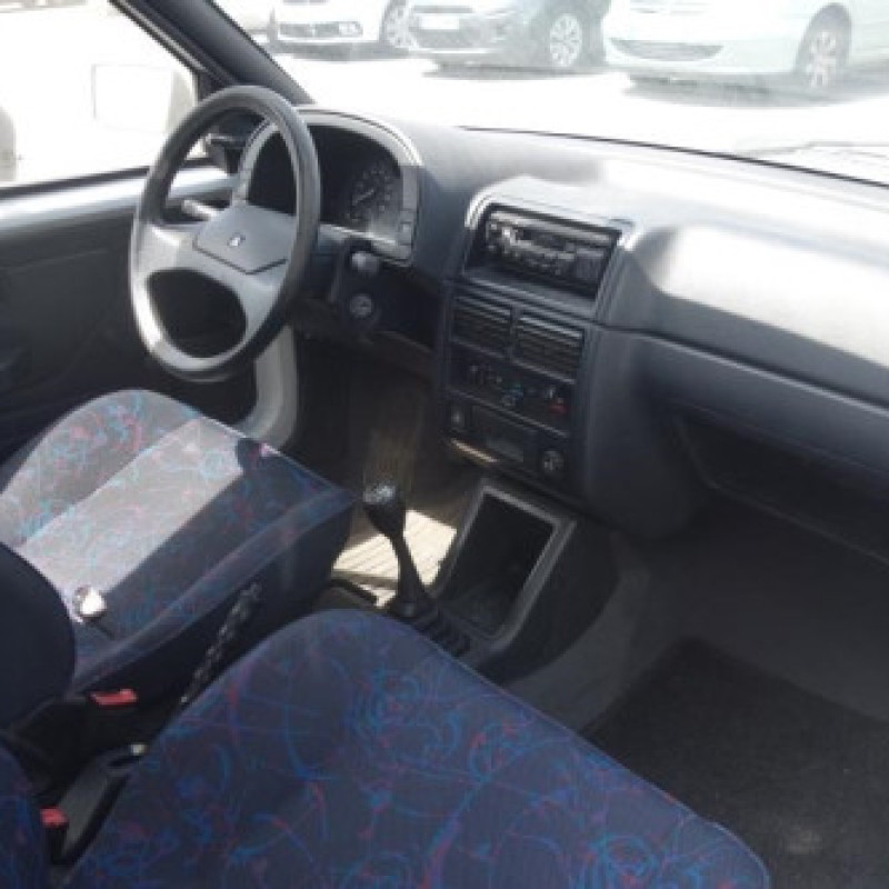 Leve vitre mecanique avant droit CITROEN AX Photo n°6