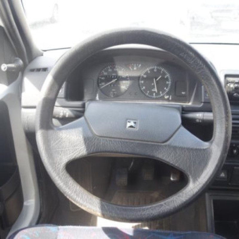 Leve vitre mecanique avant droit CITROEN AX Photo n°7