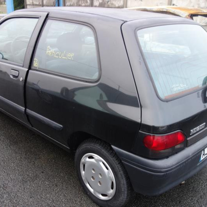 Pretensionneur de ceinture avant gauche RENAULT CLIO 1 Photo n°7