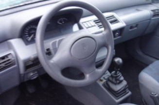 Pretensionneur de ceinture avant gauche RENAULT CLIO 1