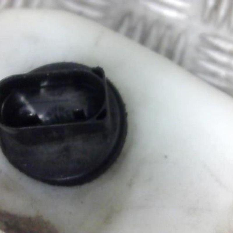 Vase de lave glace SEAT LEON 1 Photo n°2