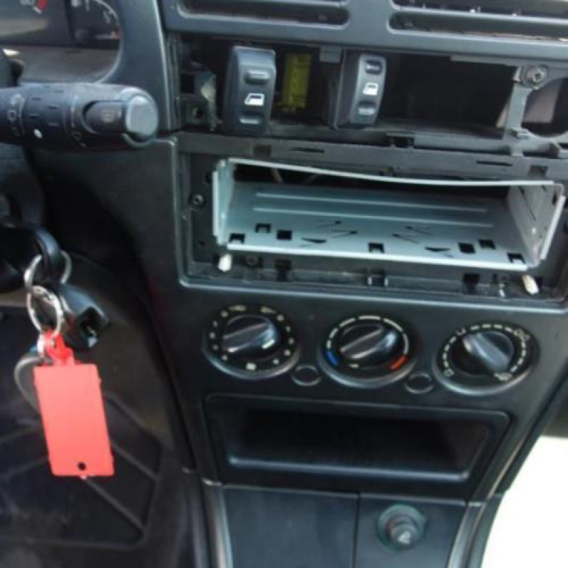 Ceinture arriere gauche CITROEN XSARA Photo n°14