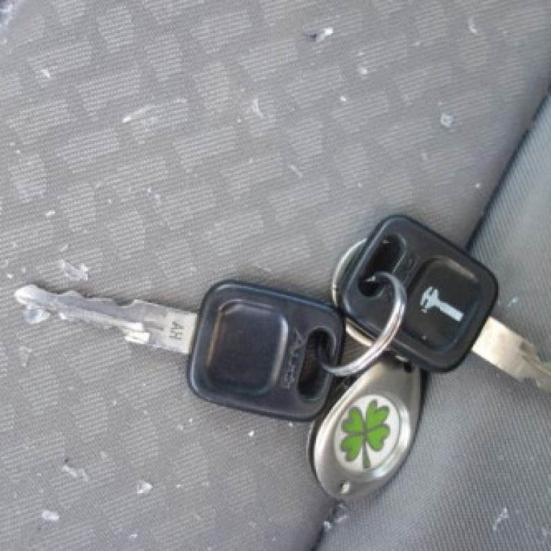 Ceinture arriere gauche AUDI A4 1 Photo n°11