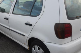 Vase de lave glace VOLKSWAGEN POLO 3