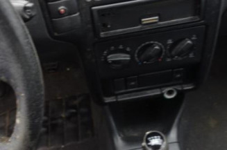 Ceinture arriere gauche VOLKSWAGEN POLO 3