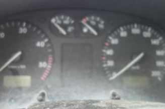 Pretensionneur de ceinture avant droit VOLKSWAGEN POLO 3