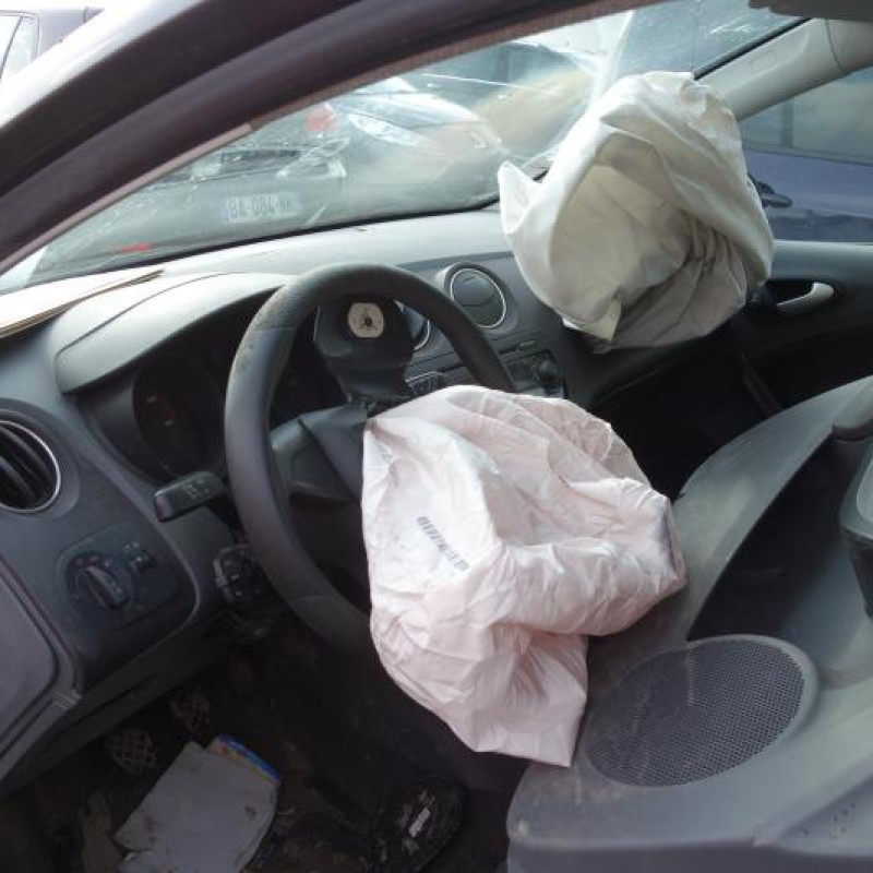 Serrure arriere gauche SEAT IBIZA 4 Photo n°8