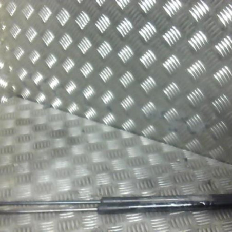 Verin de coffre SEAT IBIZA 4 Photo n°1